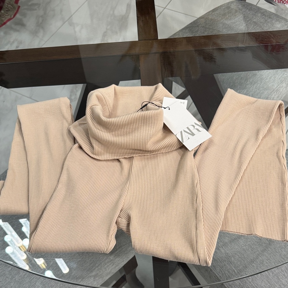 Zara leggings size S
